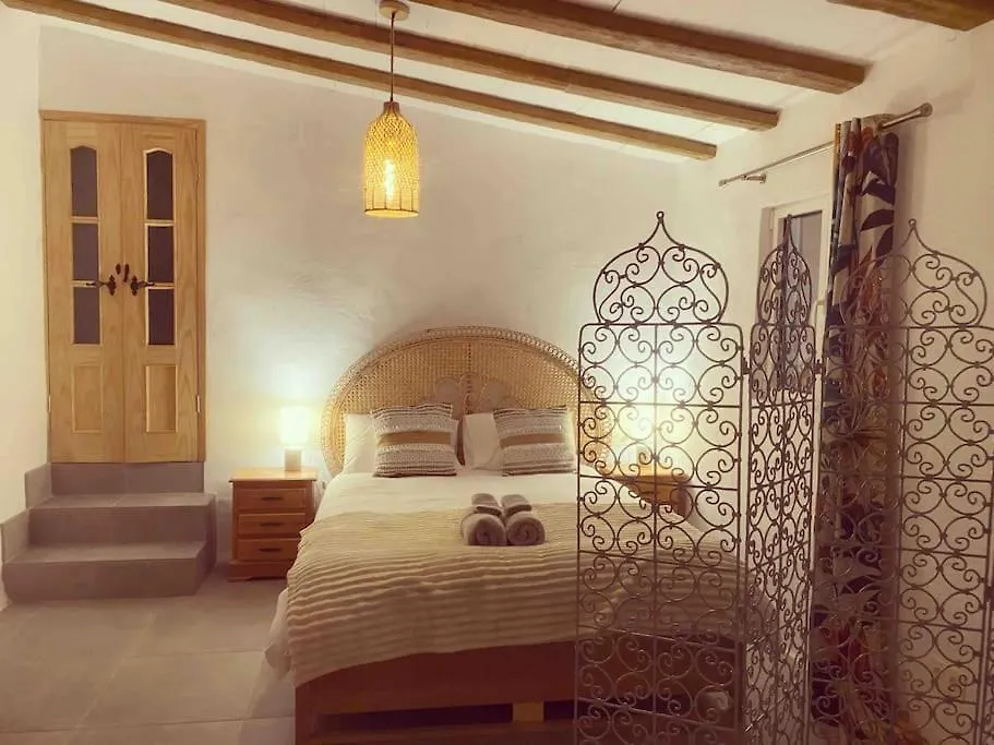 La Casita -The Writers Retreat - Cheerful & Cosy Villa Frigiliana